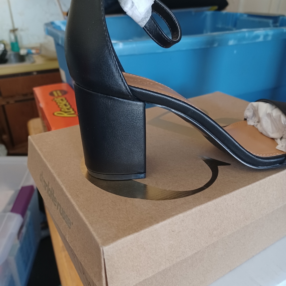 Charlotte Russ black heels - Picture 7 of 9